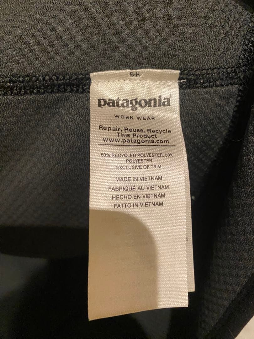 patagonia ブラック フリースベスト