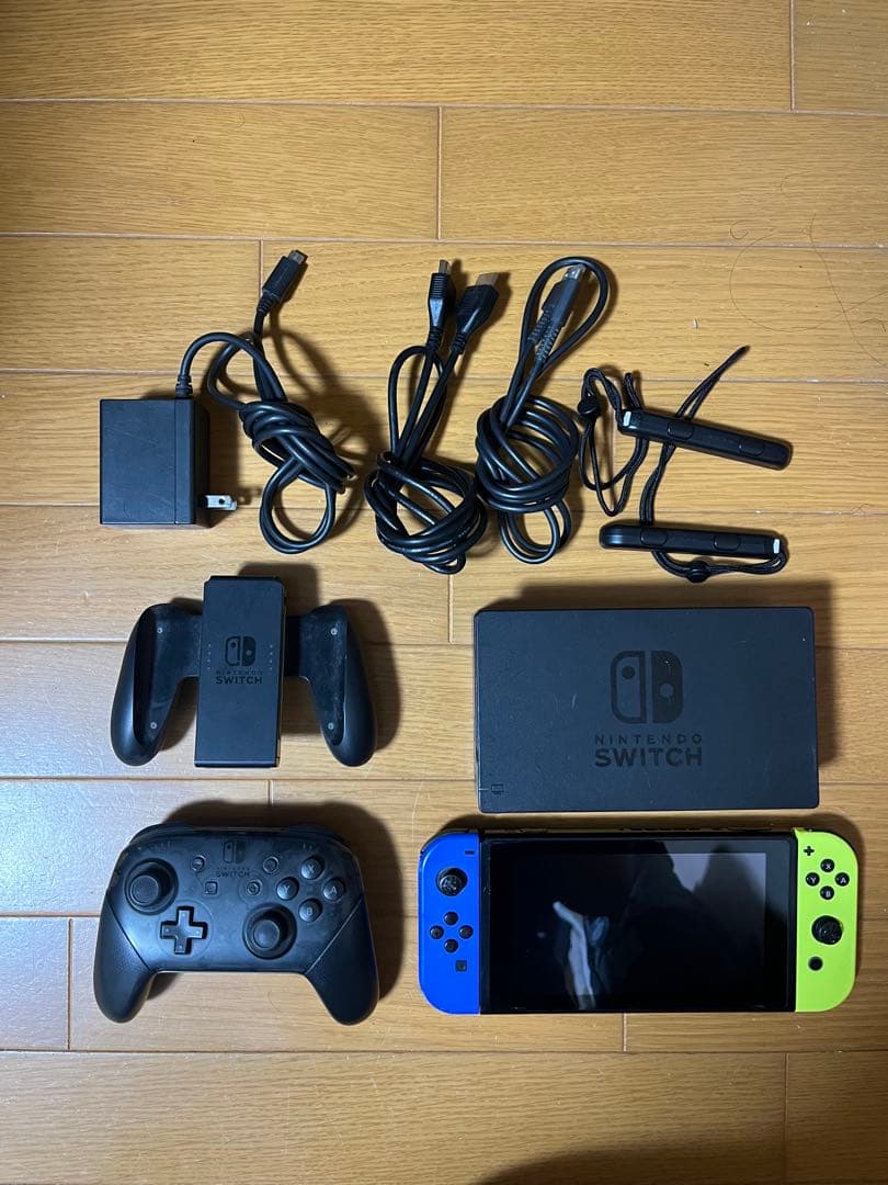 Nintendo Switch プロコン付きセット