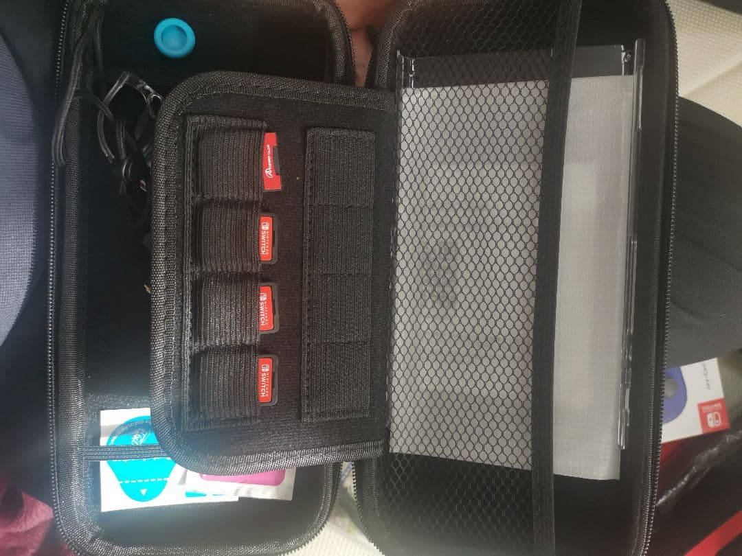 使用20回程　Switch本体　プロコン1個　コントローラ合計3個　カセット3個