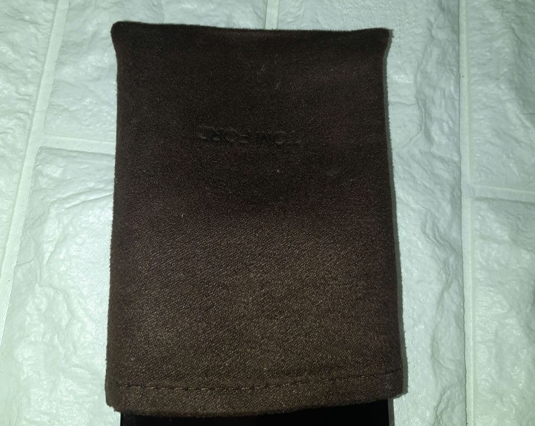 トムフォード　アイ カラー クォード　スルーレサーブル