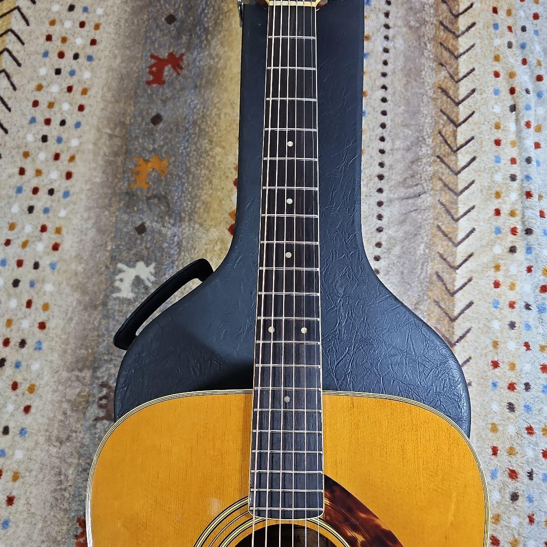 YAMAHA.FG-450グリーンラベル 。ハードケース付き。