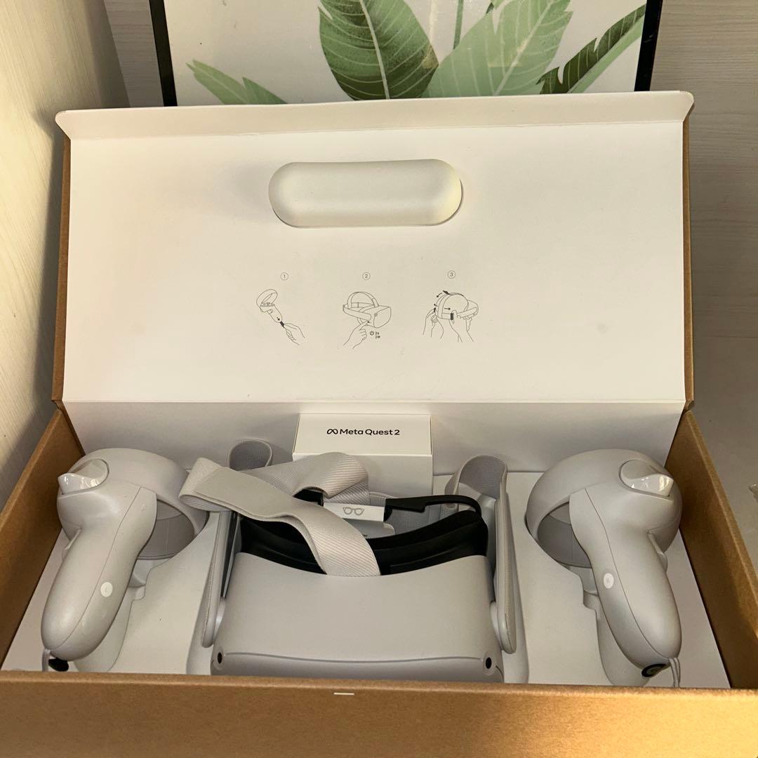 新品未使用￼！ Quest 2 128GB VR ヘッドセット ゲーム