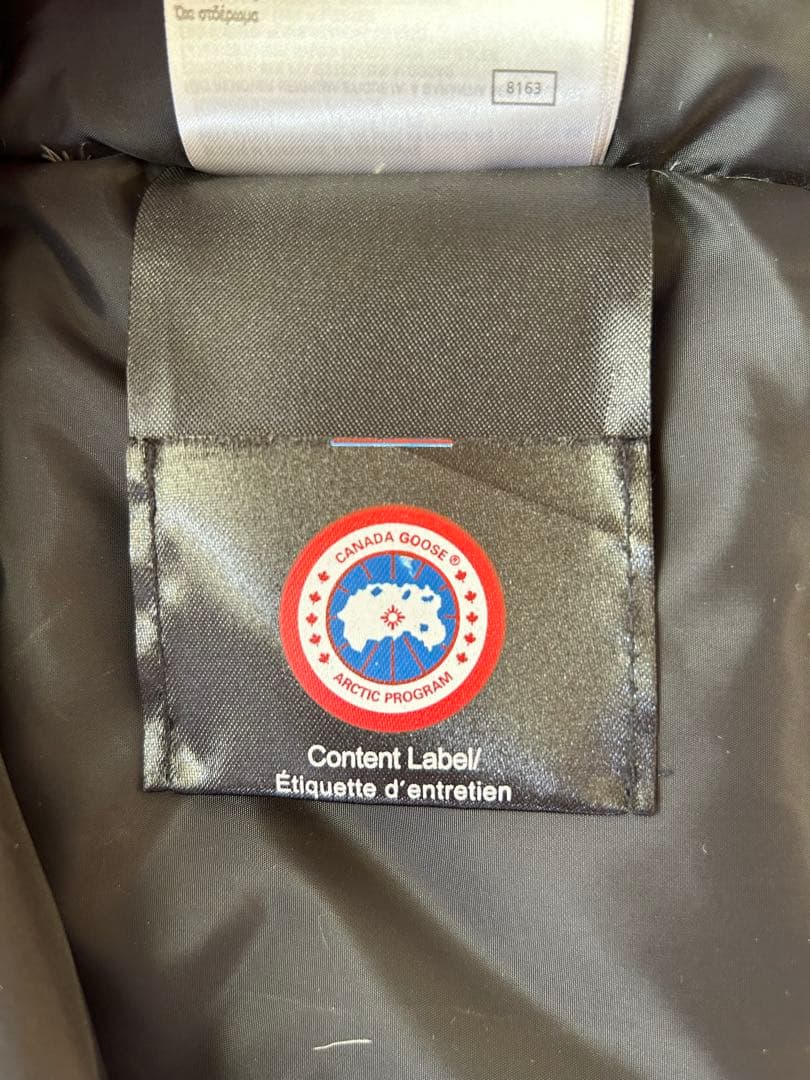   ブラック ダウンジャケット CITADEL