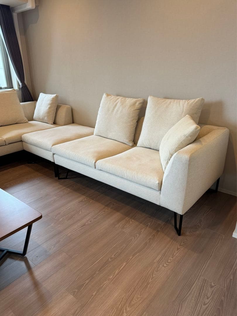 のぶ09です HUKLA フクラ FINANCIER ソファセット