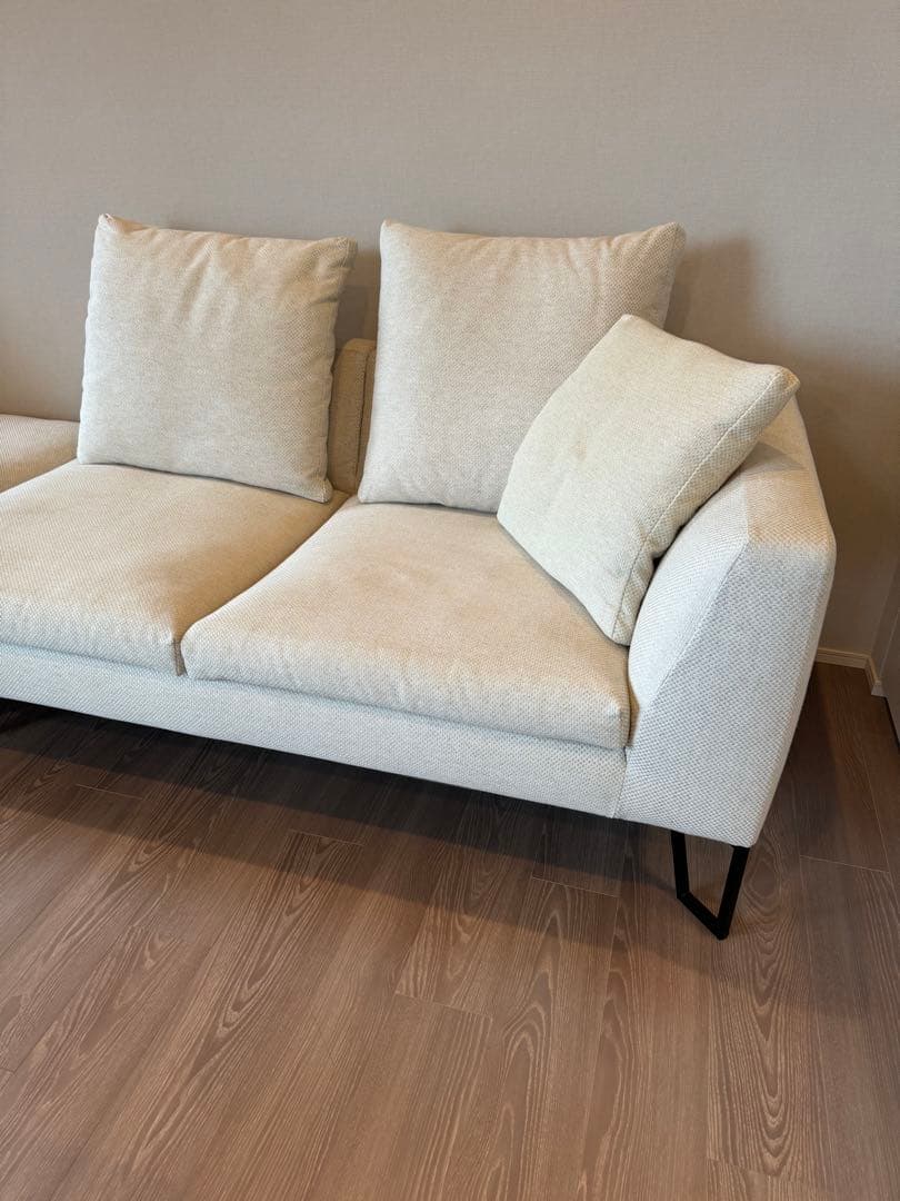 のぶ09です HUKLA フクラ FINANCIER ソファセット