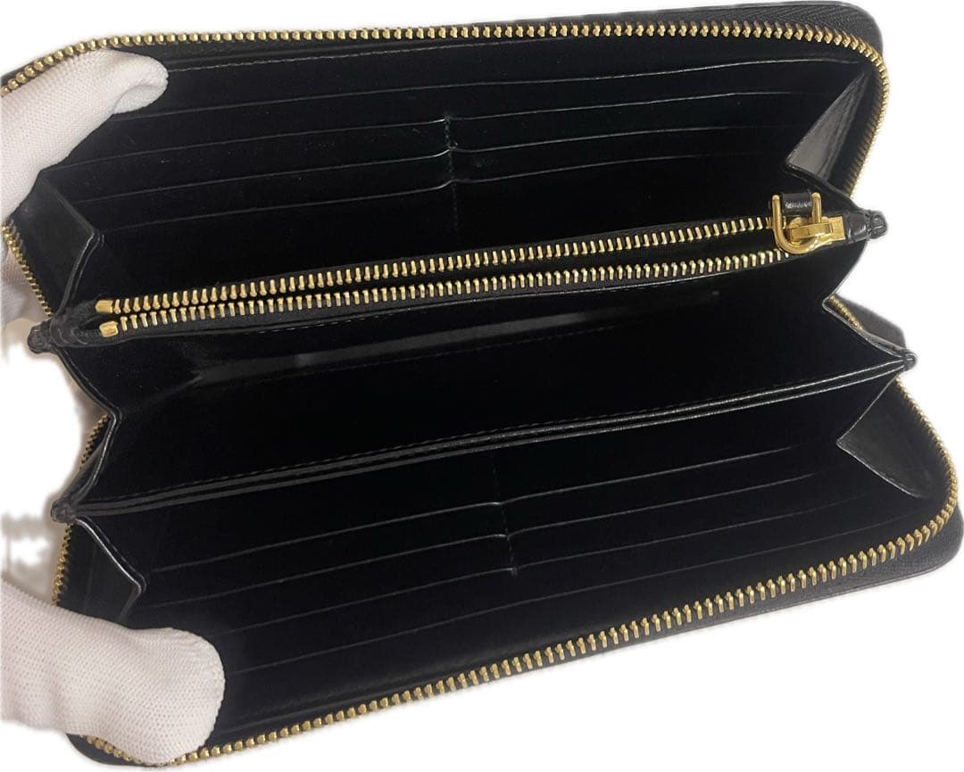 PRADA エピレザー 長財布 ブラック