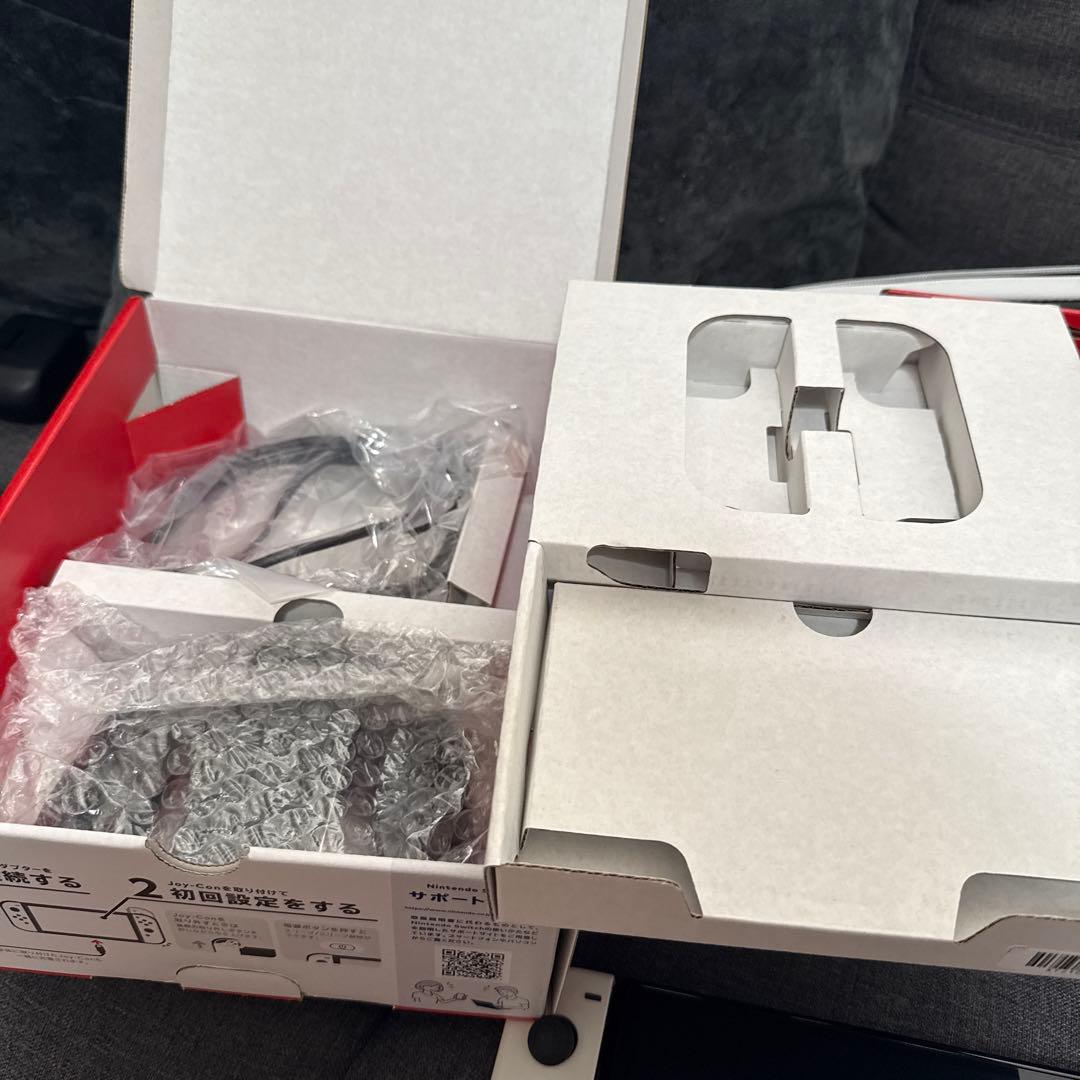 Nintendo switch 有機EL セット プロコン2台 ケース付き