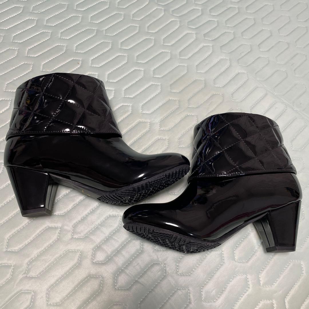 マリークワント　黒　キルティング　長靴　デイジー