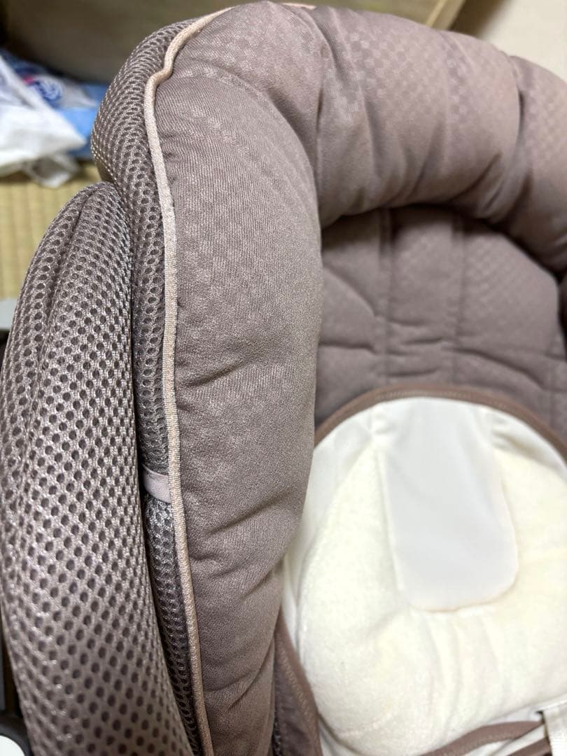 【美品】アップリカ ユラリズム オート 電動 ハイローベッド&チェア テーブル付