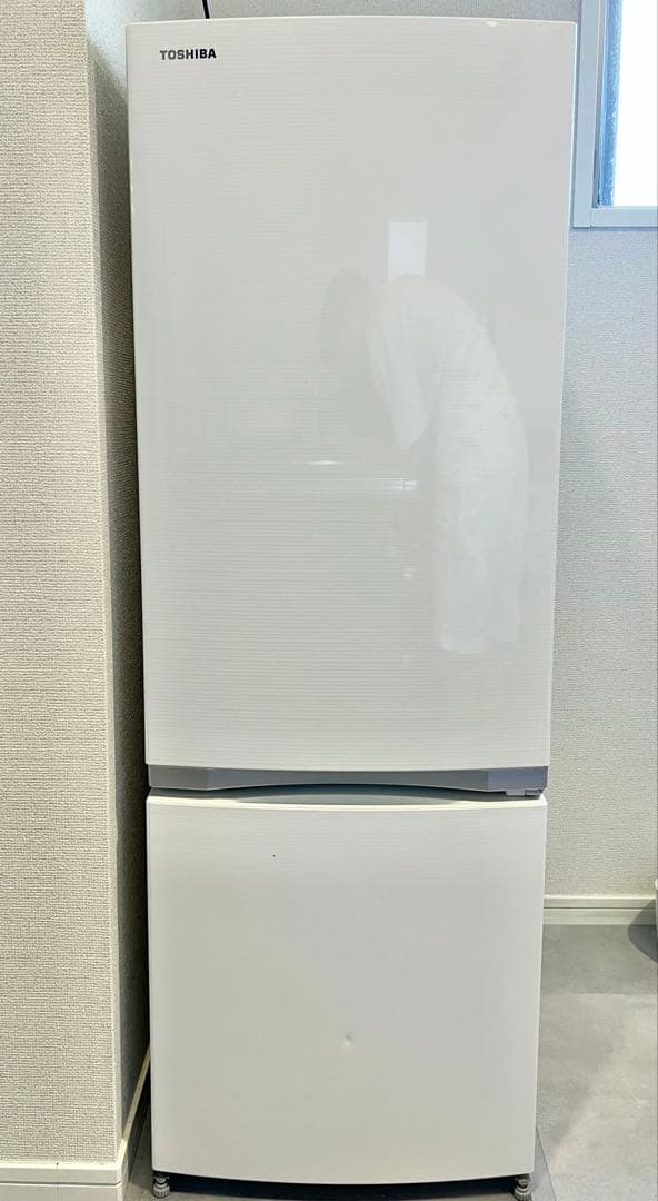 《説明書あり・送料無料》TOSHIBA GR-M17BS 冷蔵庫 ホワイト