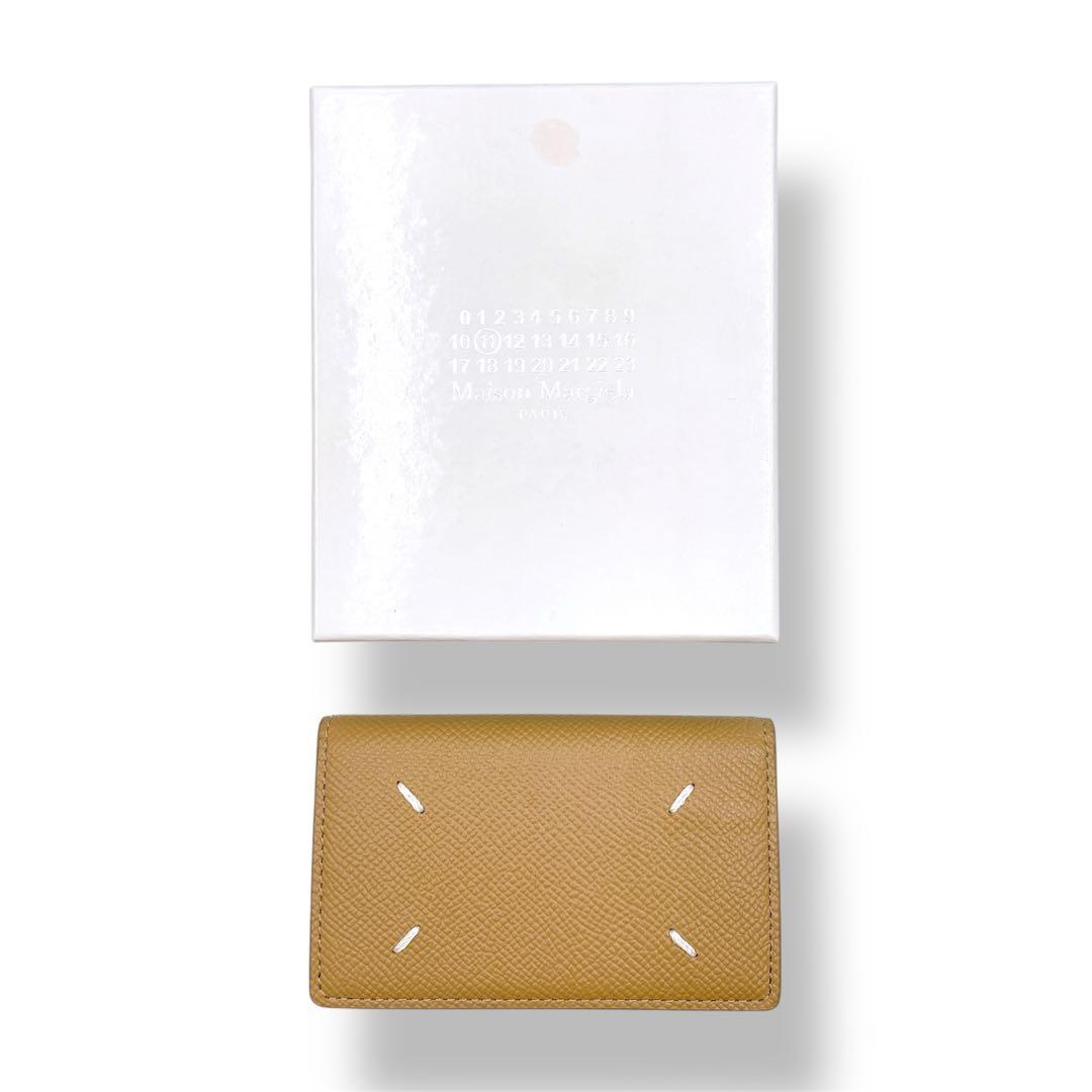 メゾンマルジェラ 名刺入れ カードケース ベージュ レザー 男女共用 ブランド