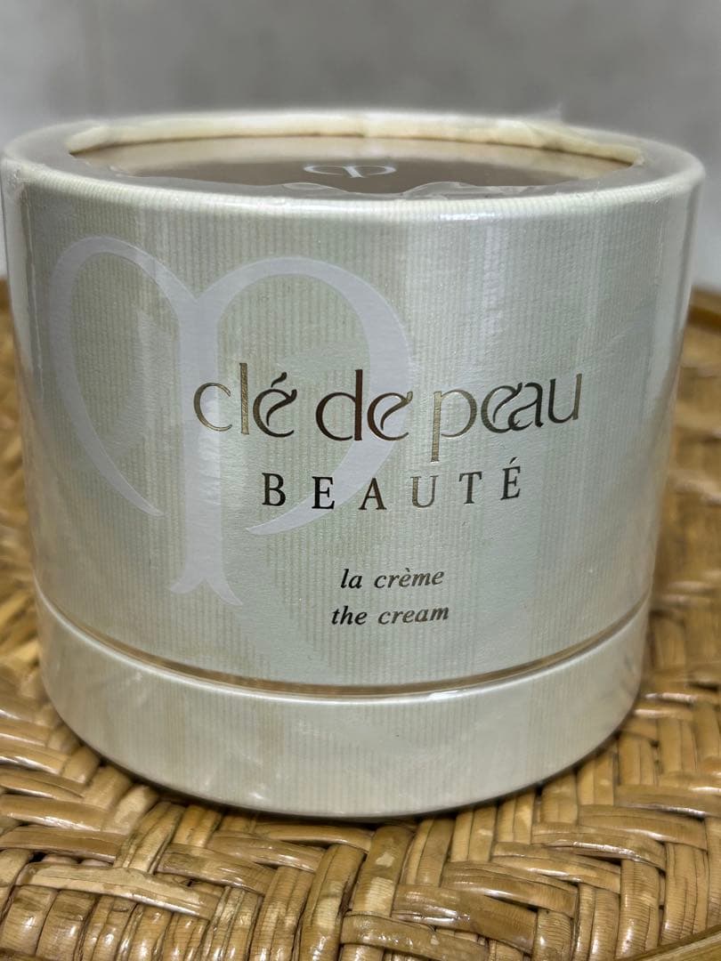 新品未使用品　クレドポーボーテ　ラ　クレームn 30g