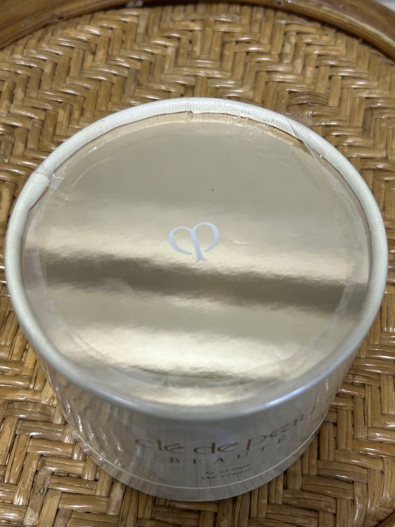 新品未使用品　クレドポーボーテ　ラ　クレームn 30g