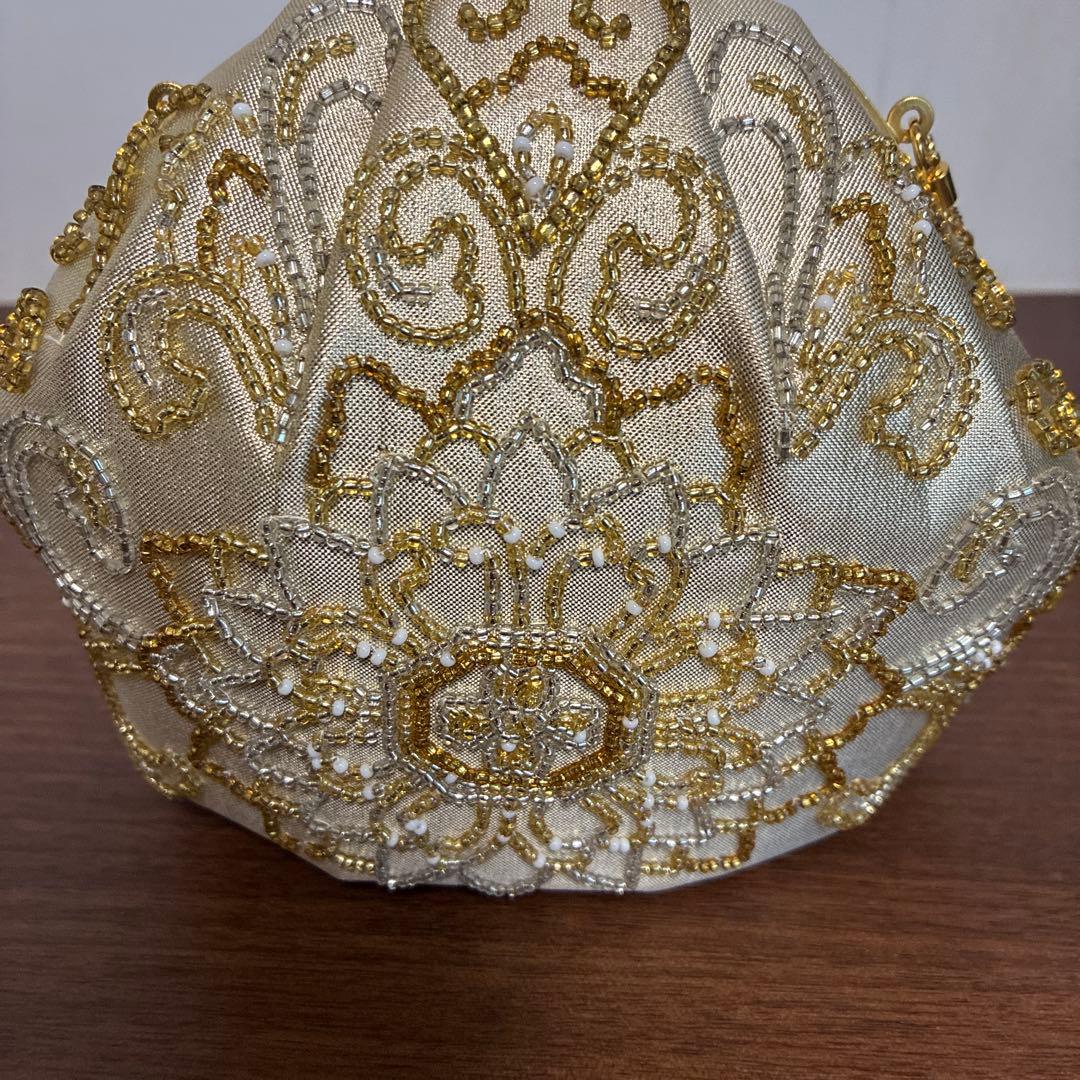 ビーズ刺繍バッグ