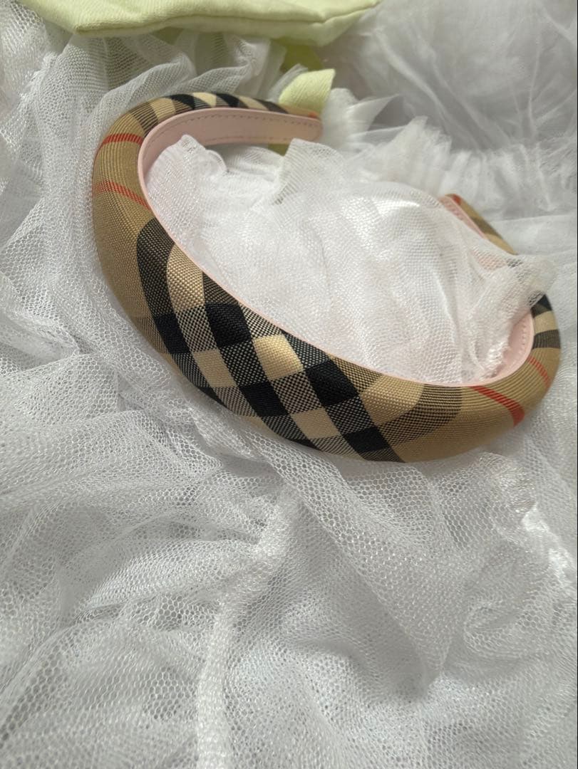 BURBERRY バーバリー カチューシャ ヘアアクセ