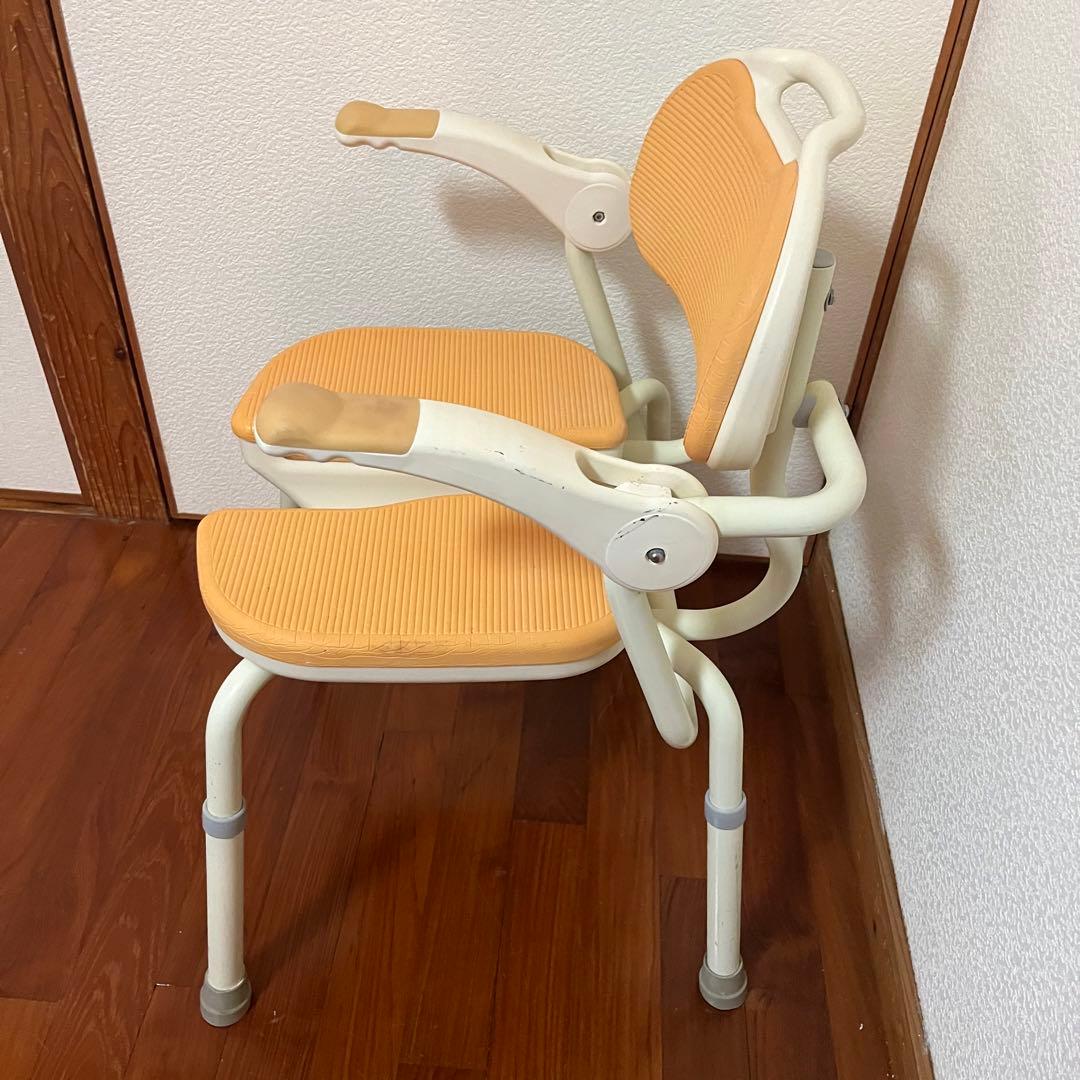 良品 アロン化成 ひじ掛け付 シャワーイス HP 介護