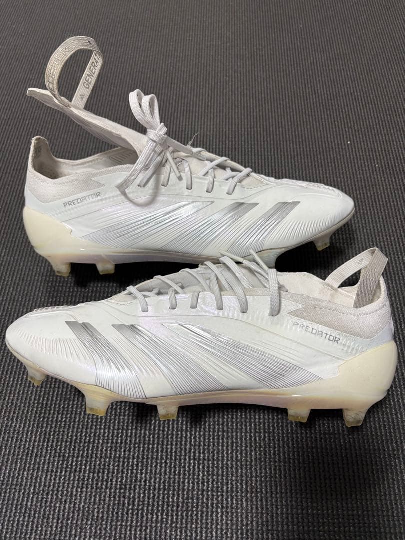 アディダスプレデターエリートFT FG 26cm