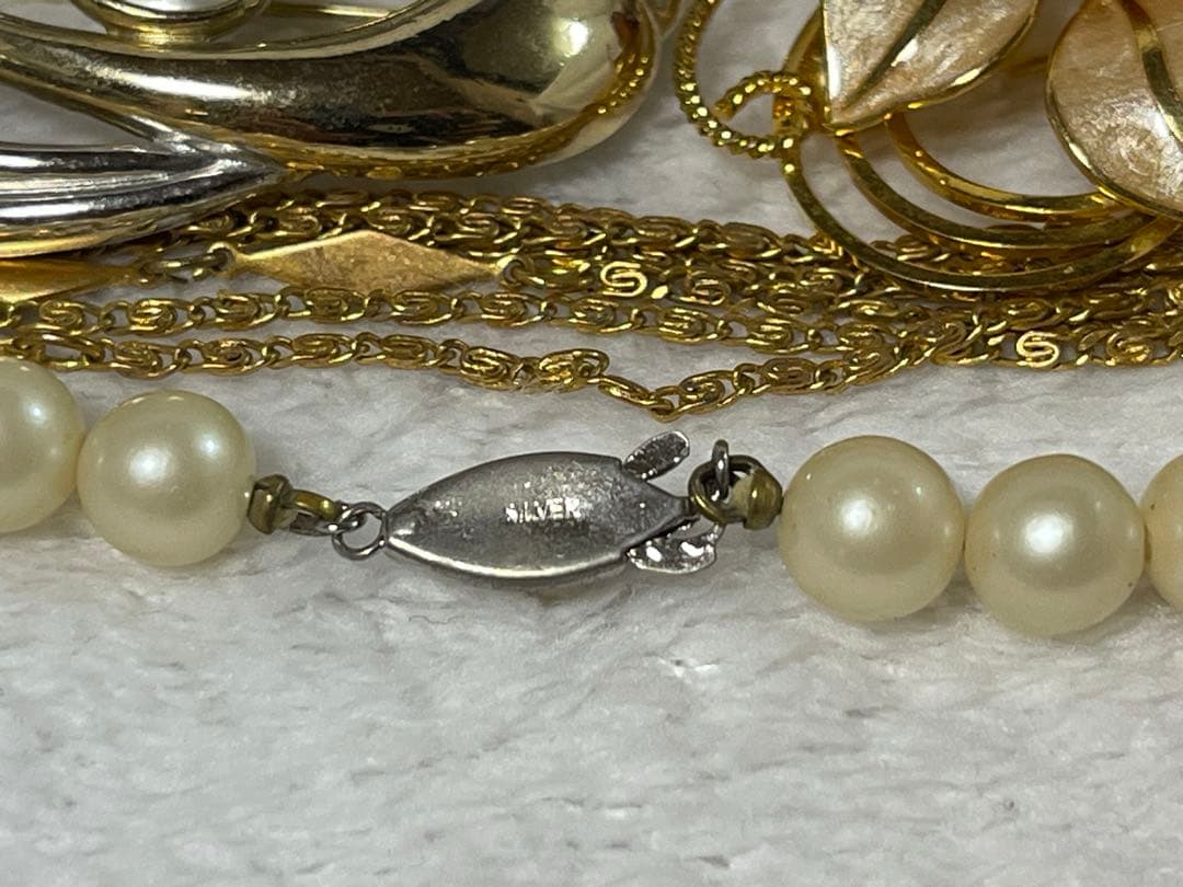 遺品整理 アクセサリー 大量 まとめ ヴィンテージ レトロ