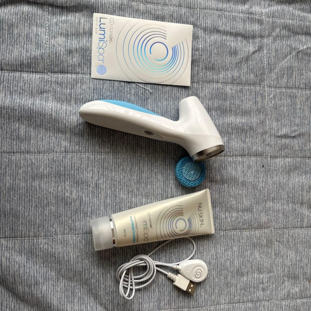 NU SKIN lumispa 洗顔ブラシ + クレンジング ビスコ