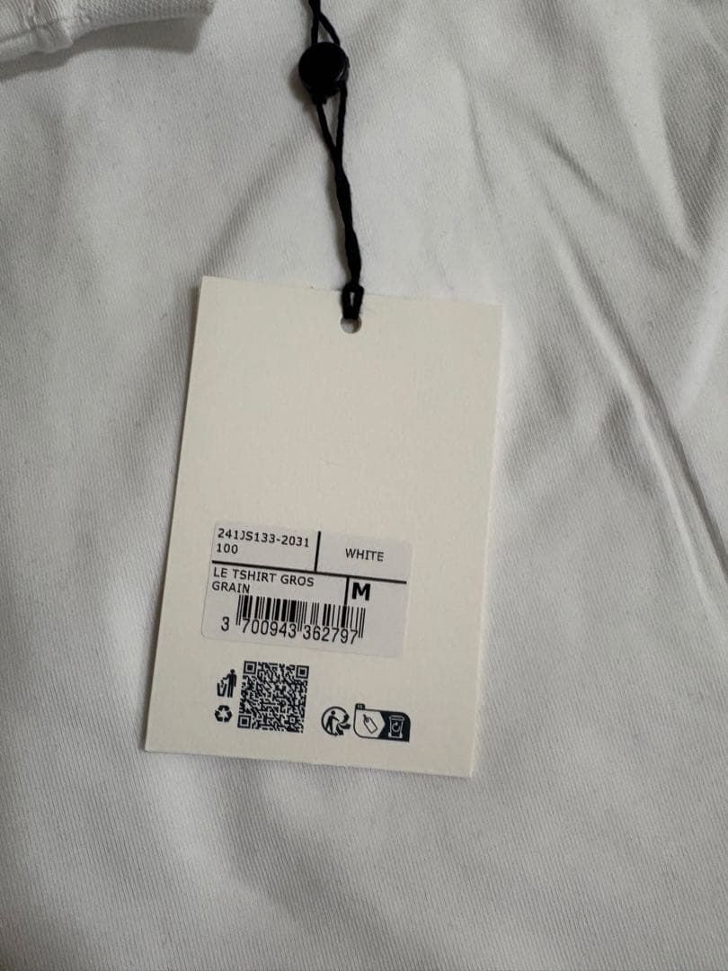 (*)様 新品未使用　jacquemus 白ロゴtシャツ