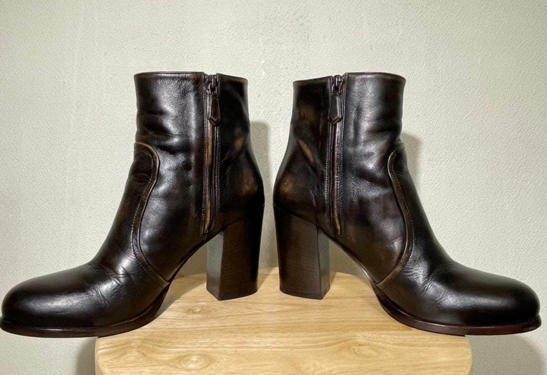 PRADA プラダショートブーツ