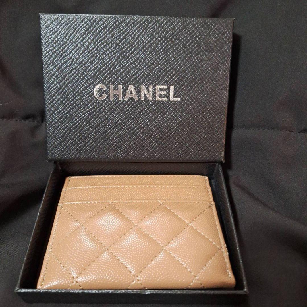 新品‼️希少 CHANELキルティングカードケース ノベルティ♡