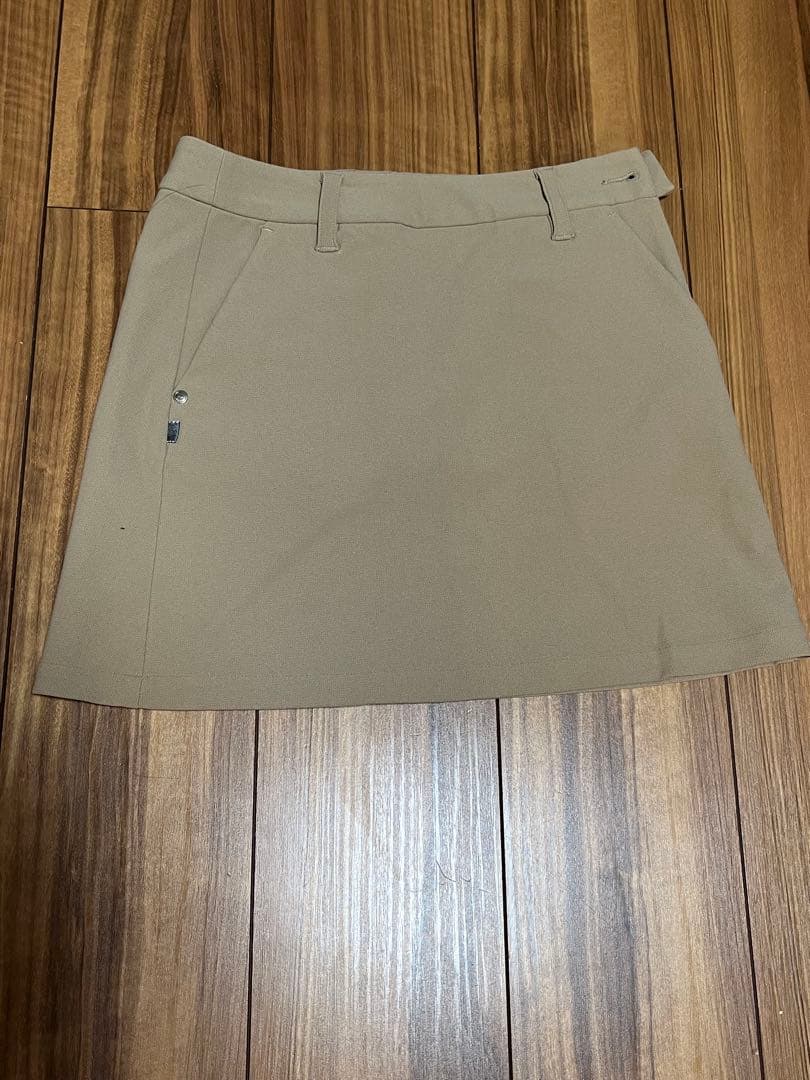 BRIEFING ブリーフィングゴルフ　ベージュ　スカート　レディース　XS