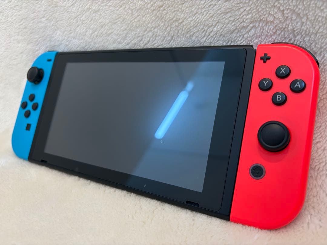 美品Nintendo Switch 本体セット赤/青 Joy-Con