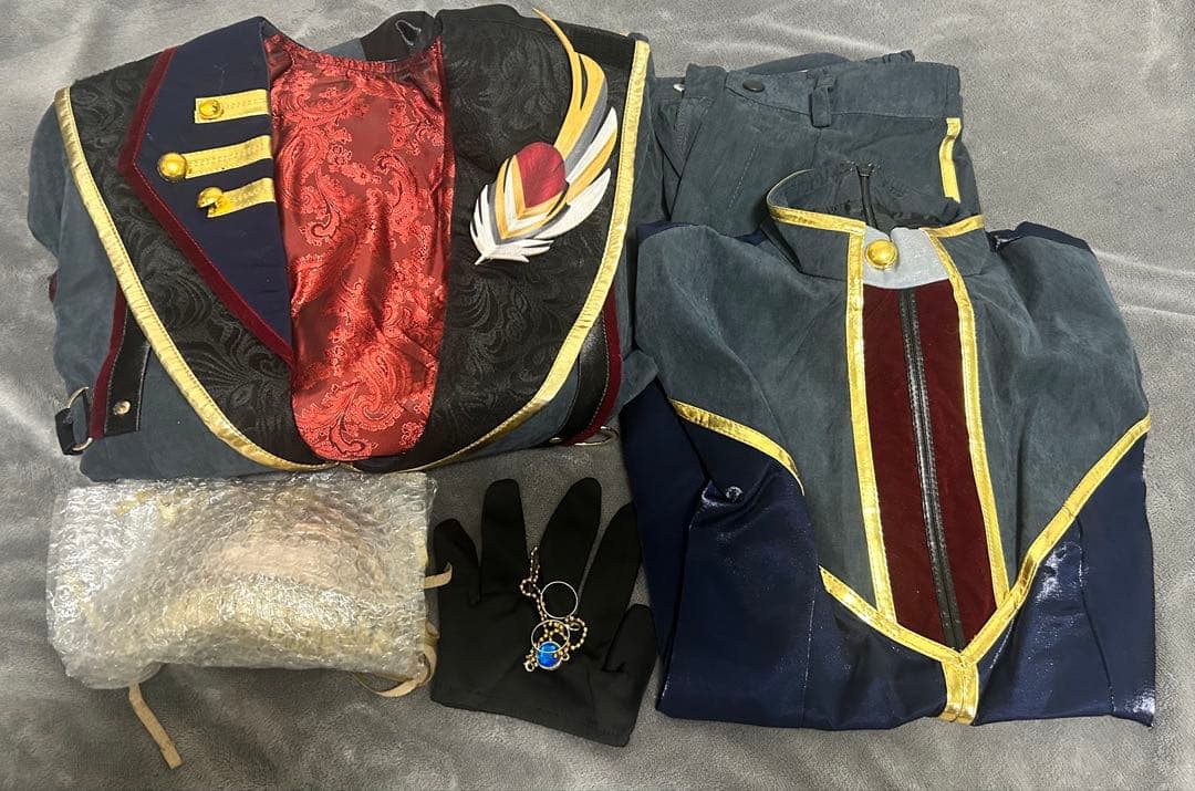 あんスタ ALKALOID TRIP衣装 白鳥藍良