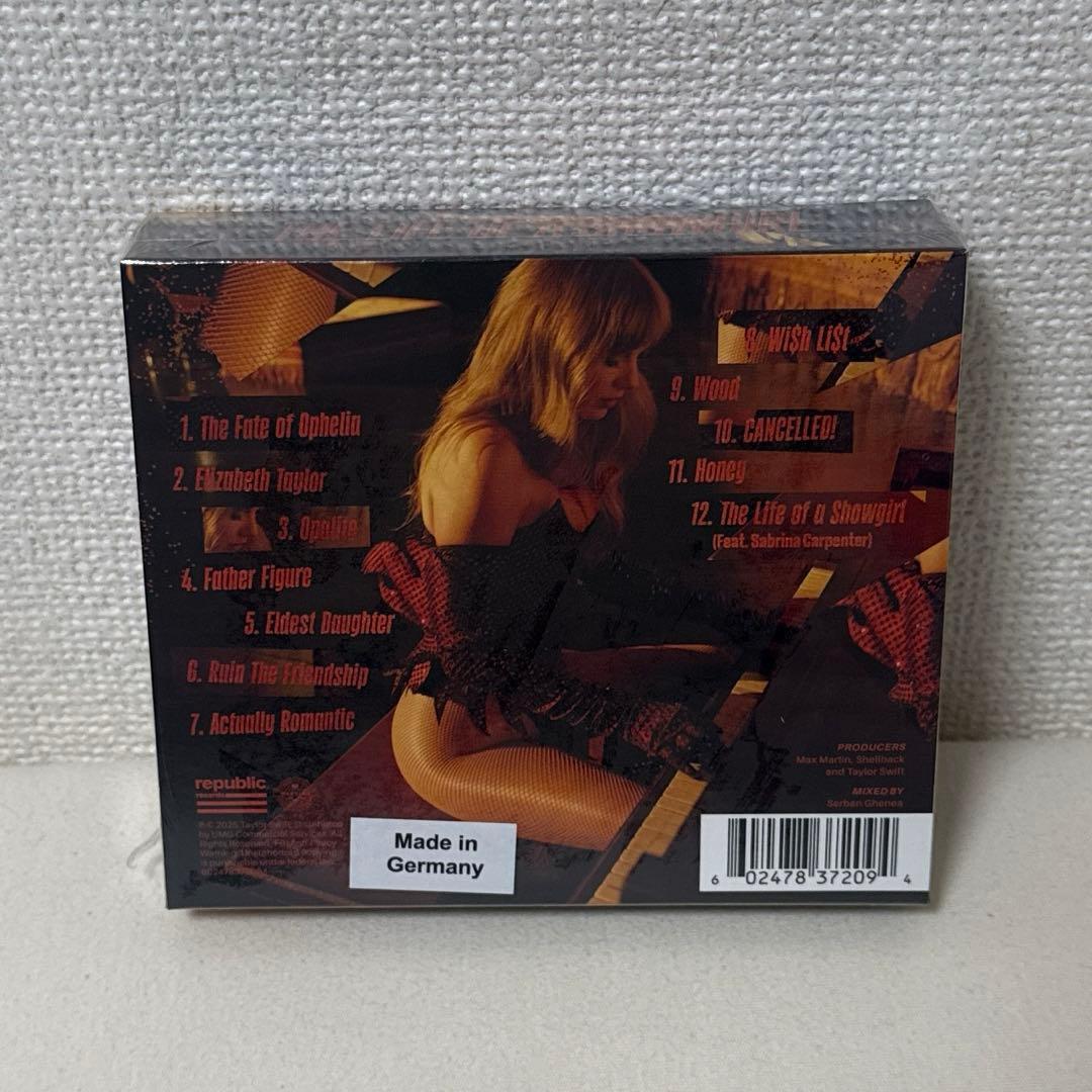 【新品未開封】The Life of a Showgirl Deluxe CD