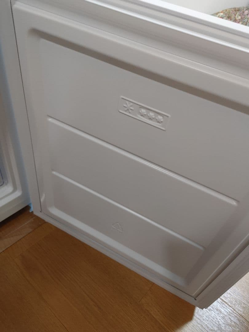 ほぼ未使用品 2025年製　Haier 冷蔵庫 JR-NF121C