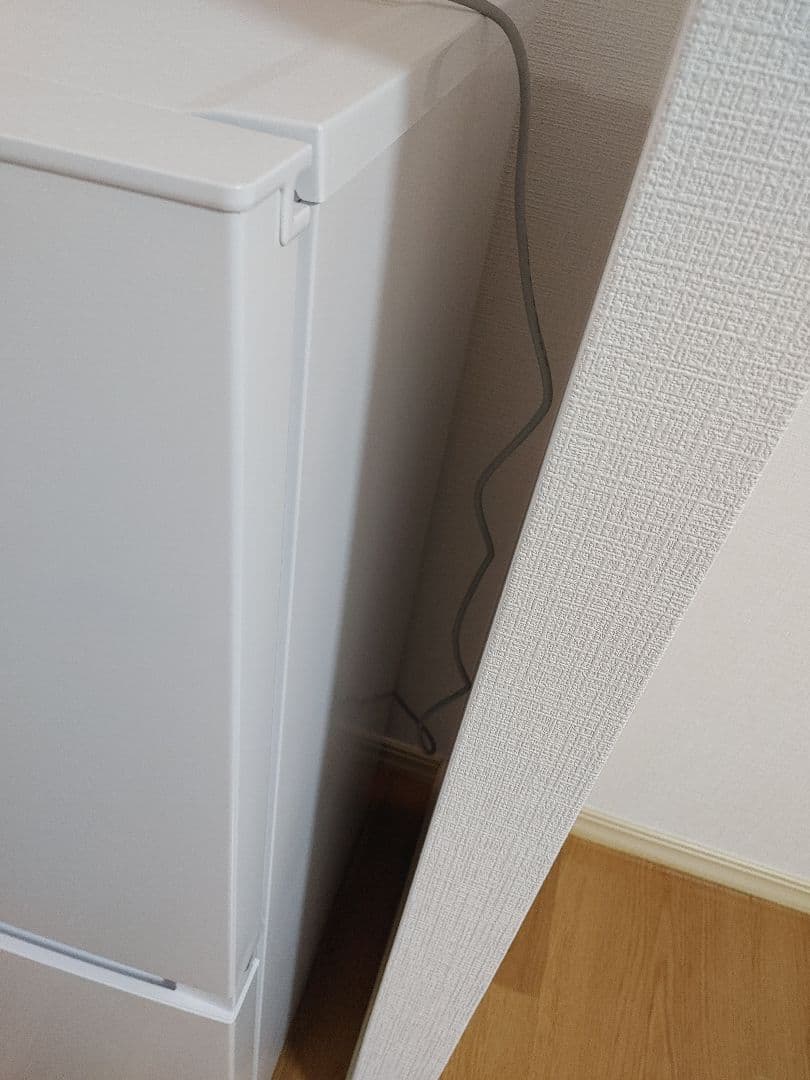 ほぼ未使用品 2025年製　Haier 冷蔵庫 JR-NF121C