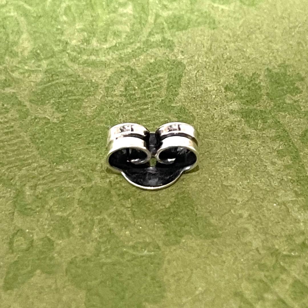 【極美品】グッチ　インターロッキングピアス片耳　メンズ/レディース　アラベスク