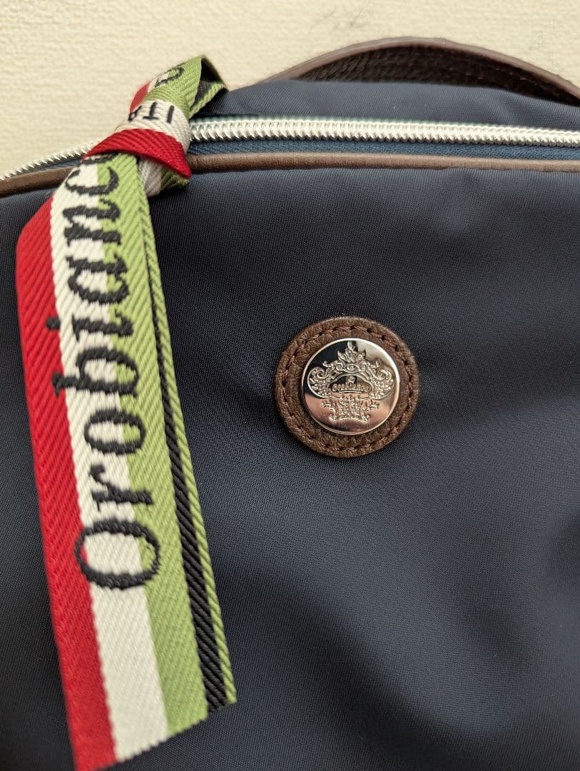 ⭐️新品未使用⭐️オロビアンコ 2層式 ビジネスリュック　 ナイロン製 　A4可