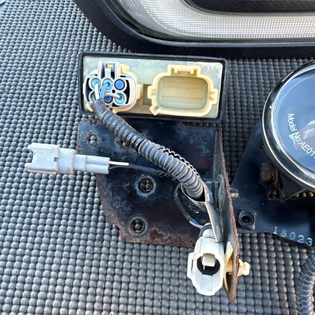 スバル　エクシーガ　クロスオーバー7 純正デイライトフォグランプ左右セット中古品