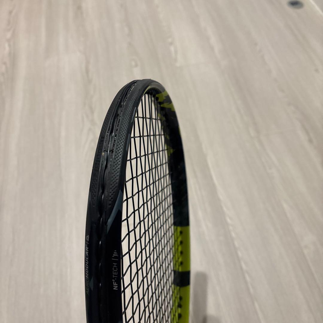 Babolat ピュアアエロ98 グリップ2