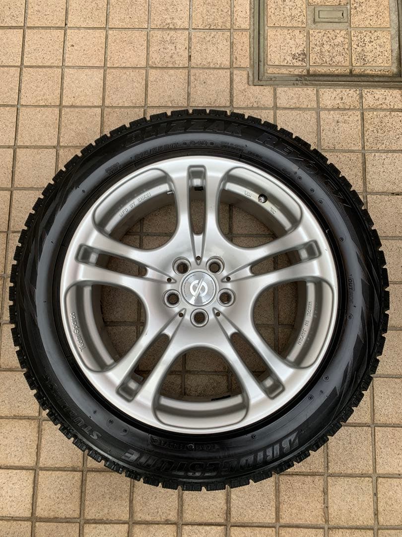 ブリヂストンスタッドレス215/55R17 Team Sparcoホイール