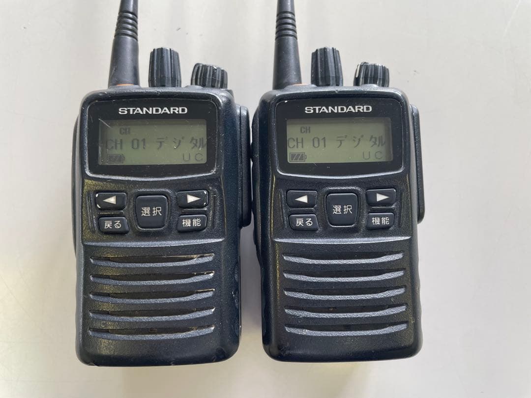 スタンダード製　デジタル簡易無線機　免許局VXD450U 2台セット