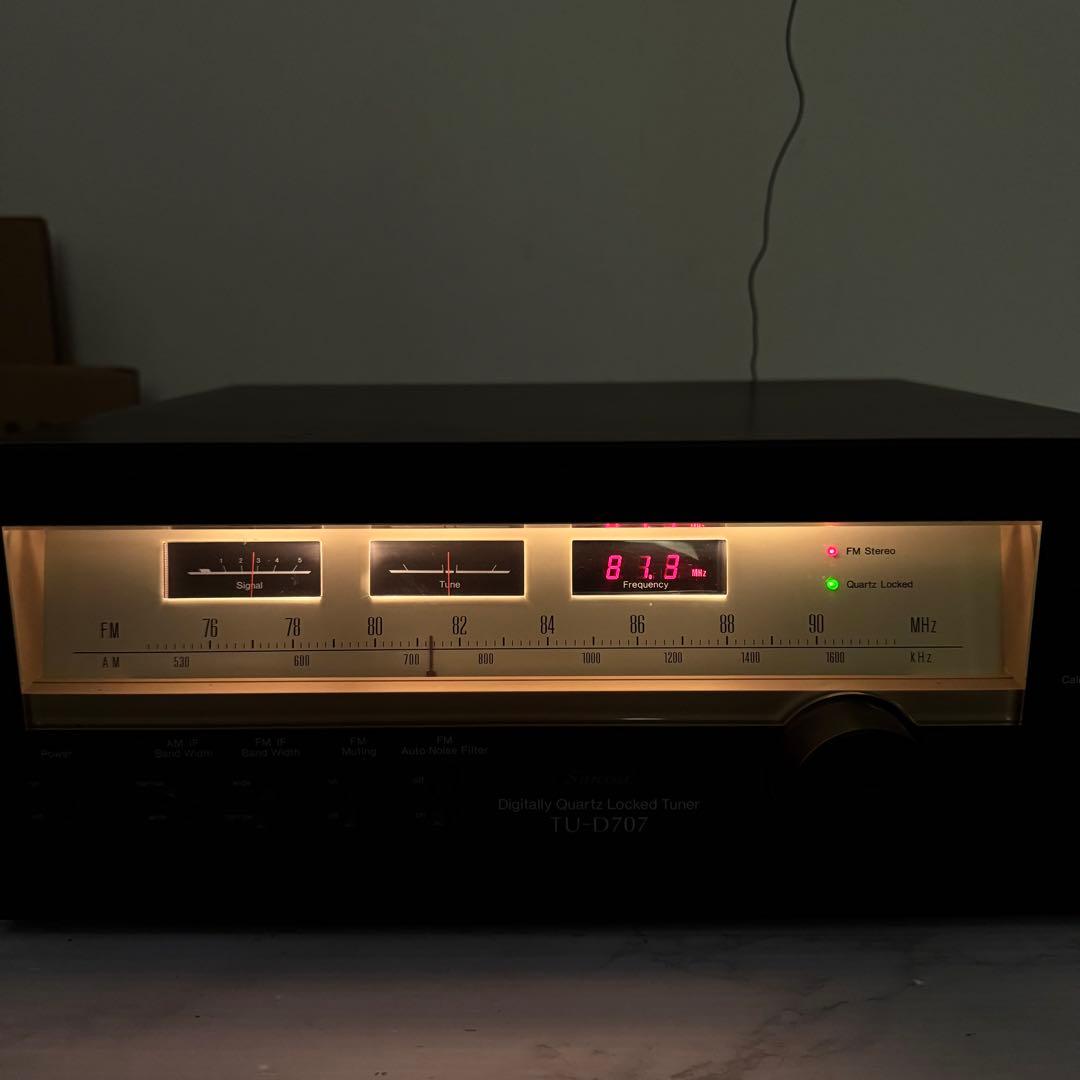 SANSUI　TU-D707　FM/AMチューナー　ステレオ　動作品