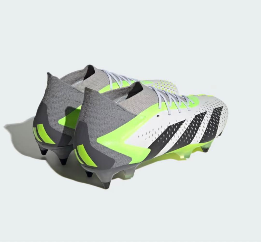 新品 25.5cm アディダス プレデター アキュラシー.1 サッカースパイク