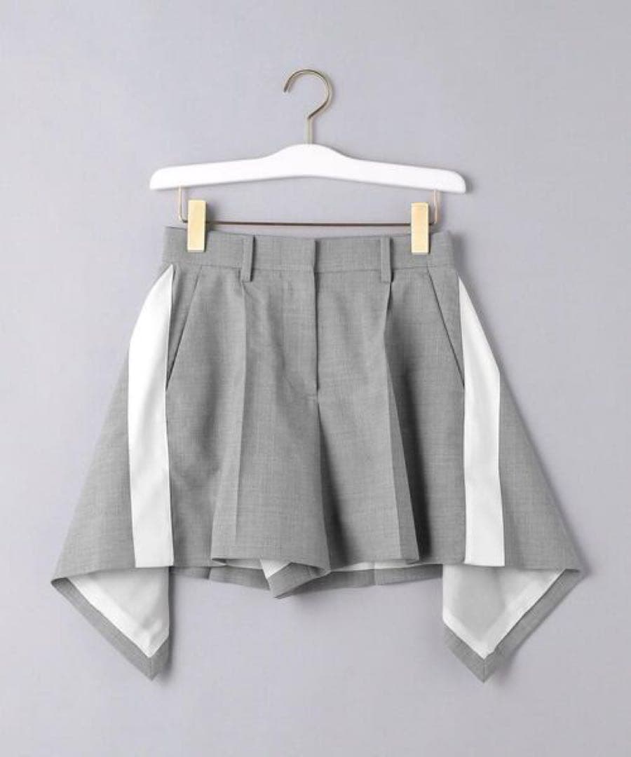 ＜sacai（サカイ）＞SUITING ショートパンツ