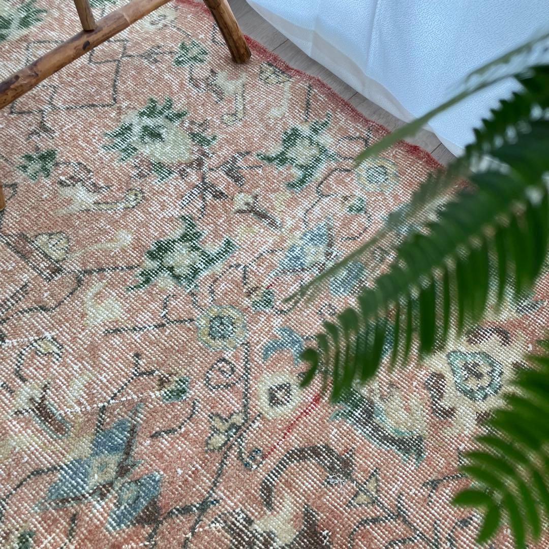 シャビーピンク✳︎120×177グリーン　ブルー　　チョコ　トルコヴィンテージラグ