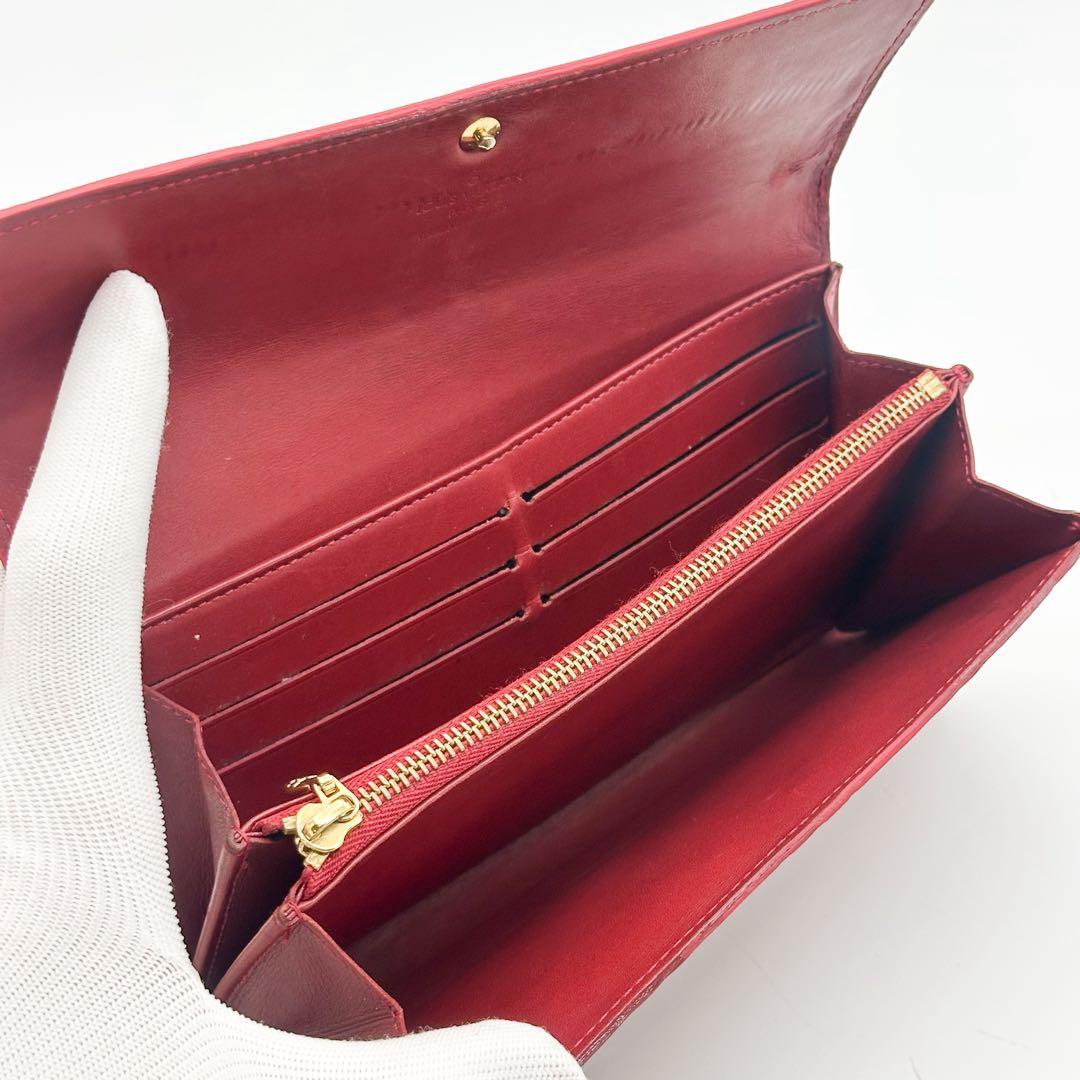 ルイヴィトン ポルトフォイユ サラ ヴェルニ モノグラム 二つ折り 長財布