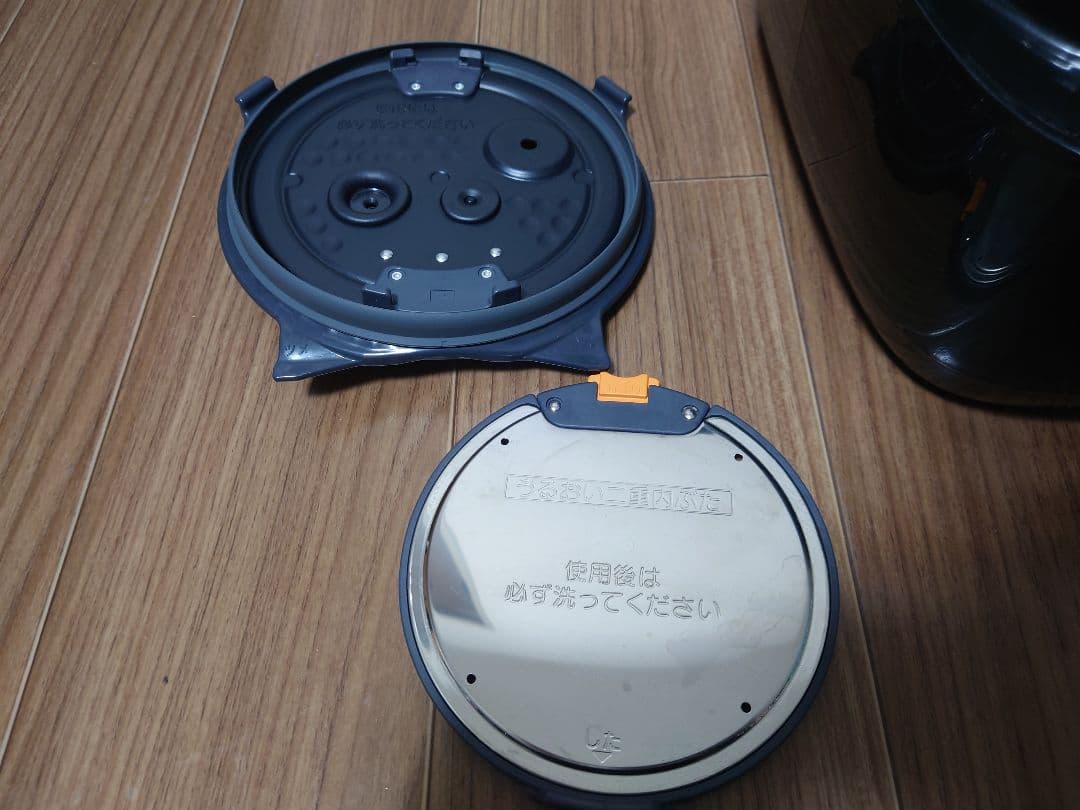 美品 2022年製 象印 圧力IH 炊飯器 5.5合 NW-J10 極め炊き