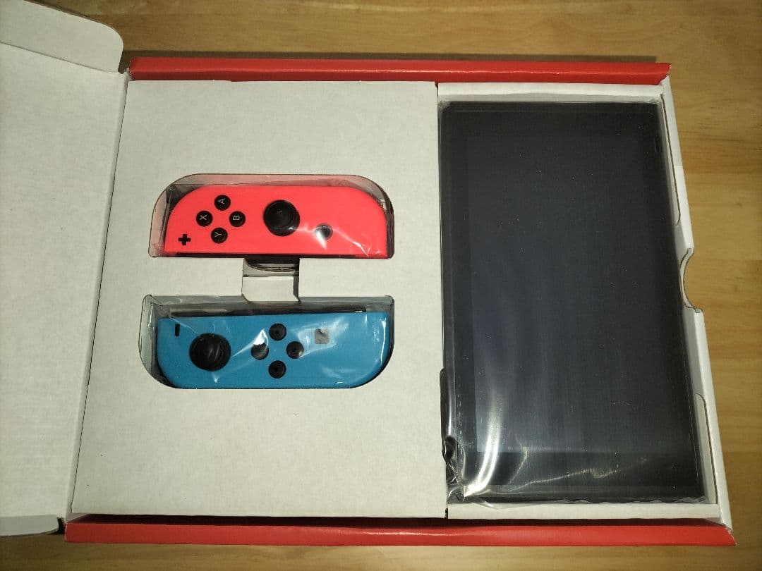 Nintendo Switch【新品】