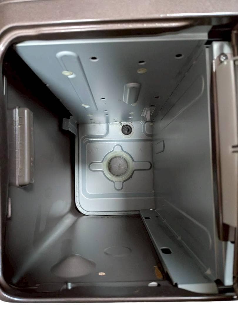 菅224 美品　コロナファンヒーター　〜17畳　2013年製