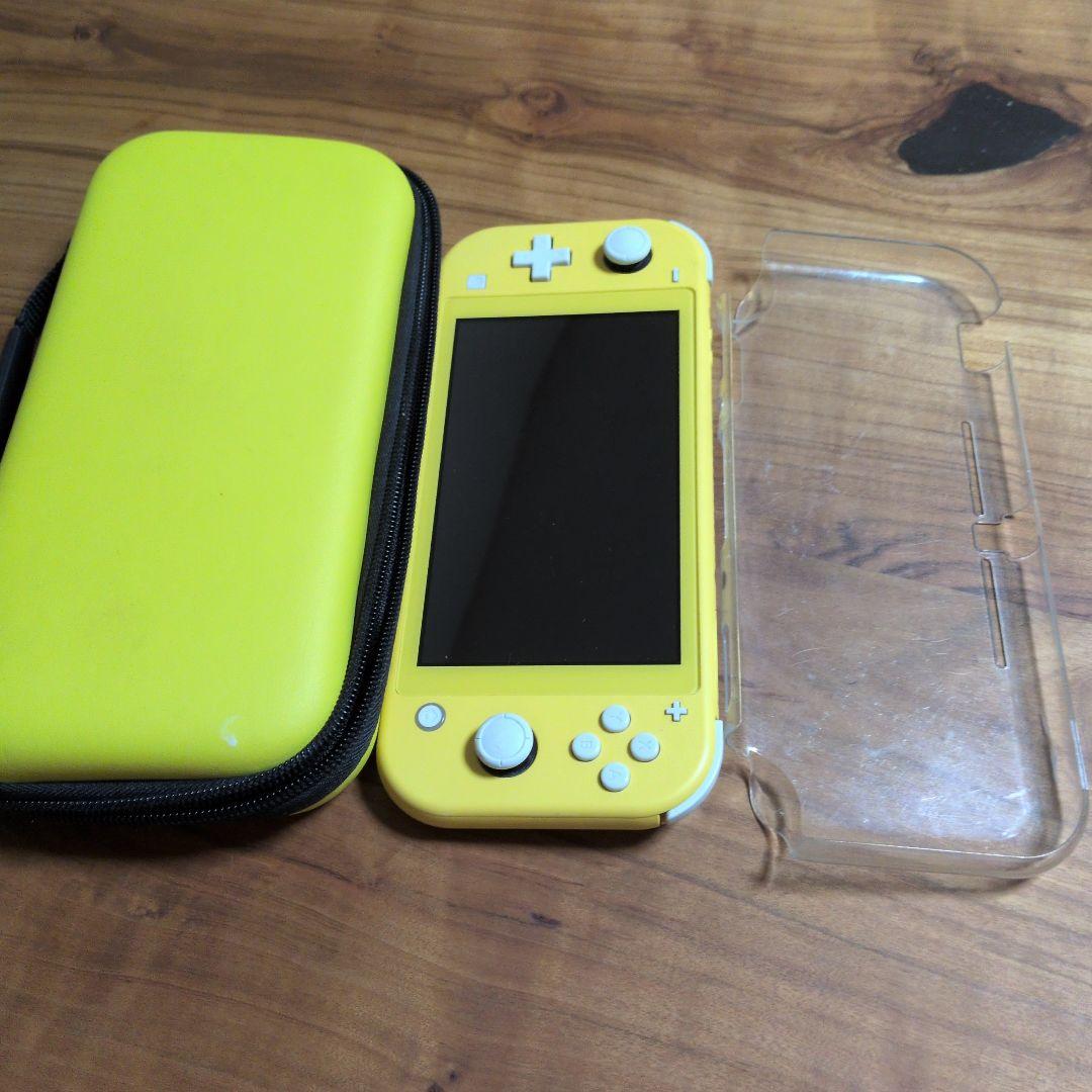 Switchライト　SDカード64GB付き　ケース付き　充電器なし