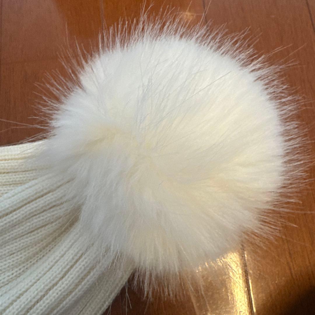 MONCLER ホワイト ニット帽 Lサイズ