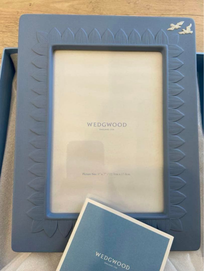 新品未使用　翌日発送　 フォトフレーム　写真たて　ペールブルー