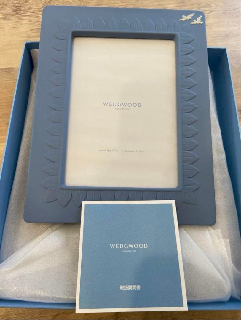 新品未使用　翌日発送　 フォトフレーム　写真たて　ペールブルー